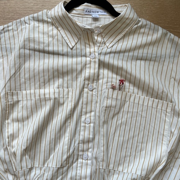Macy's And Now This Women's Striped Button Front Cotton Top. - Picture 3 of 9